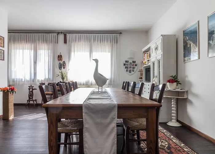 Casa Bibi * Cartiera Reali