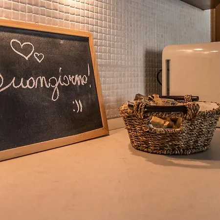 Villa Casa Bibi Cartiera Reali