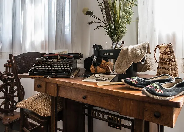 Casa Bibi Villa Cartiera Reali