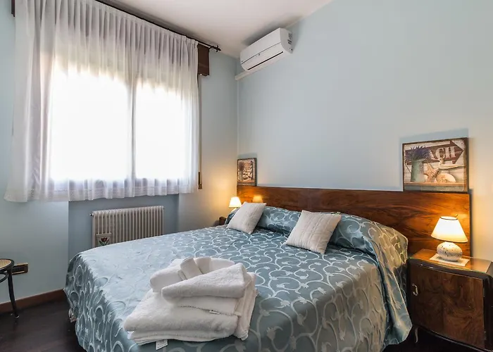 Casa Bibi * Cartiera Reali