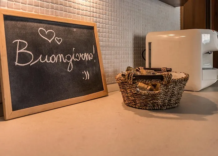 Villa Casa Bibi Cartiera Reali